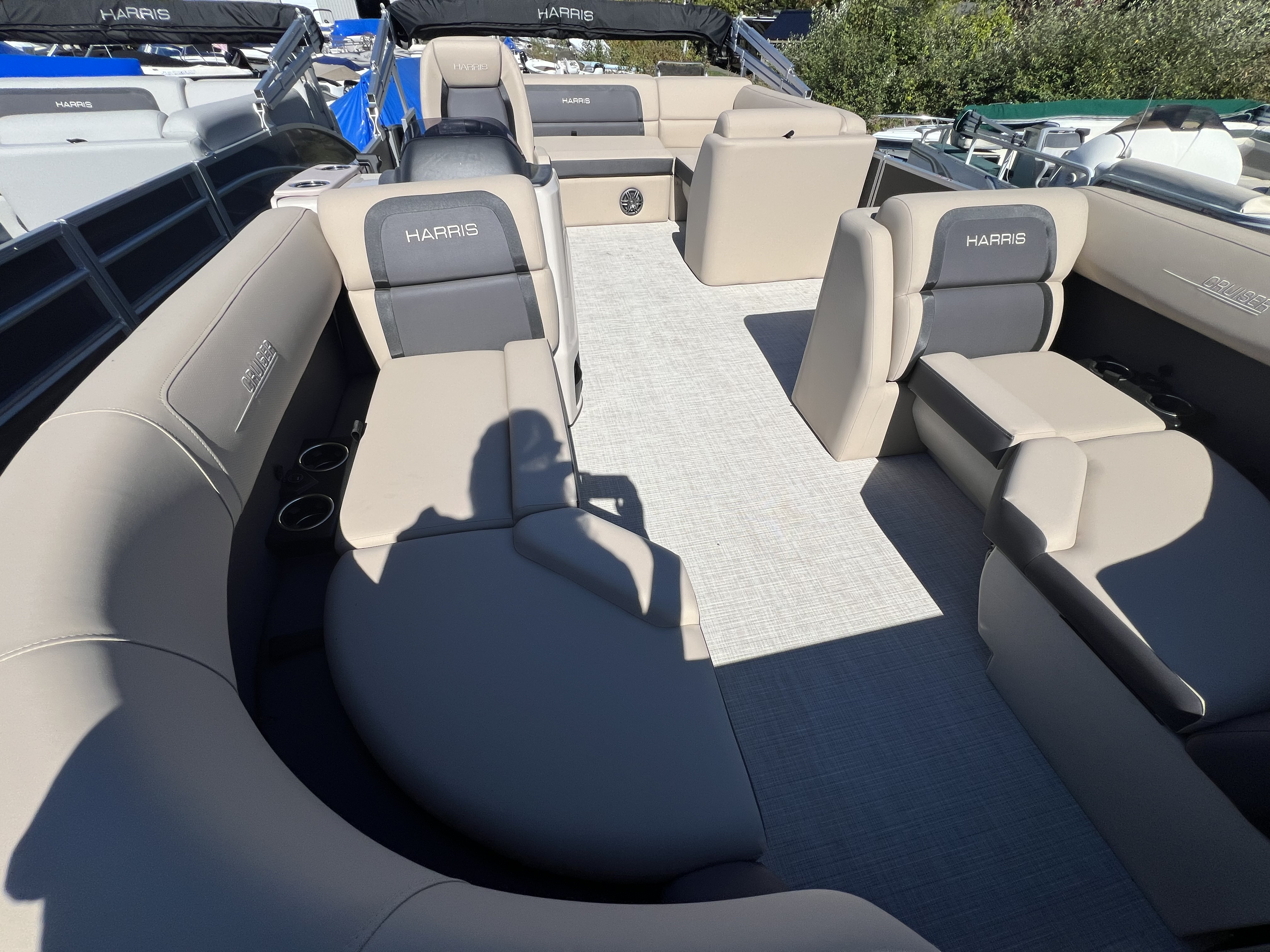 2025 Harris Cruiser 210 CS with 60HP Mercury - Photo 8